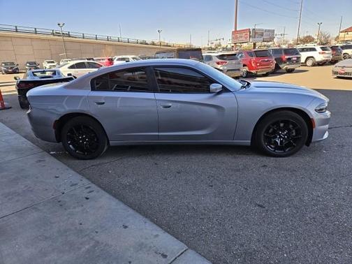 2017 Dodge Charger SXT
