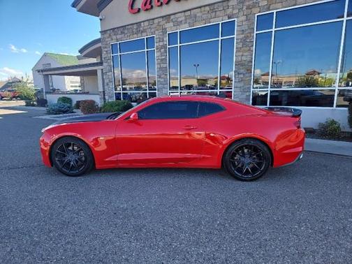 2019 Chevrolet Camaro 1LT