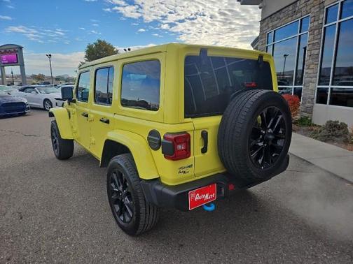 2024 Jeep Wrangler 4xe Sahara