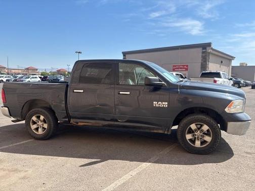 2017 RAM 1500 SLT
