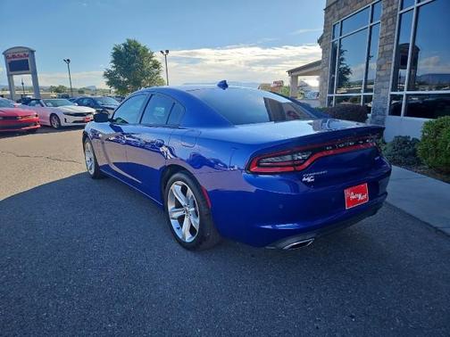 2018 Dodge Charger SXT Plus