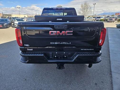 2020 GMC Sierra 2500 Denali