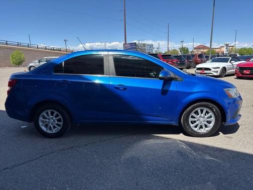 2017 Chevrolet Sonic LT