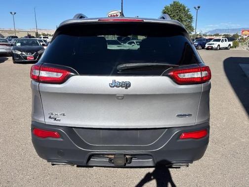 2018 Jeep Cherokee Latitude