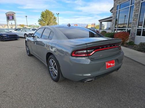 2019 Dodge Charger SXT