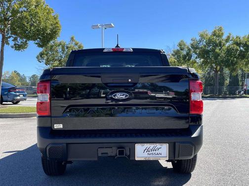 Shadow Black 2026 Ford Maverick XLT