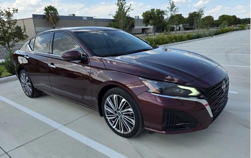 2024 Nissan Altima 2.5 SL