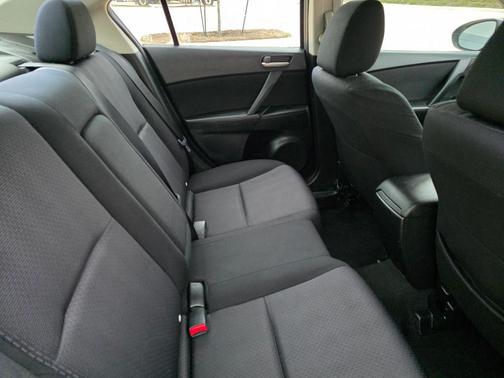 2010 Mazda Mazda3 i Touring