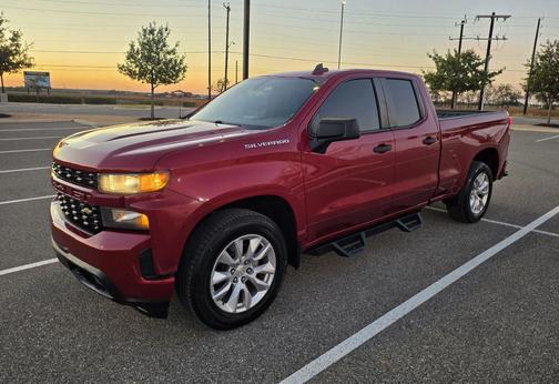 2020 Chevrolet Silverado 1500 Custom