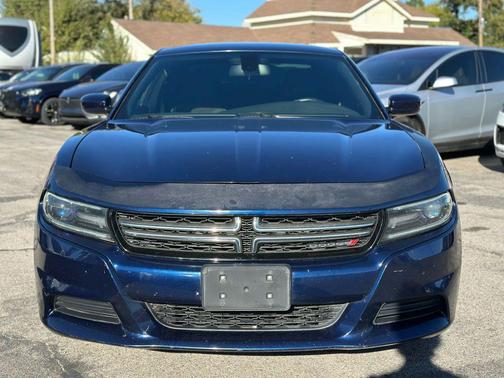 2016 Dodge Charger SE