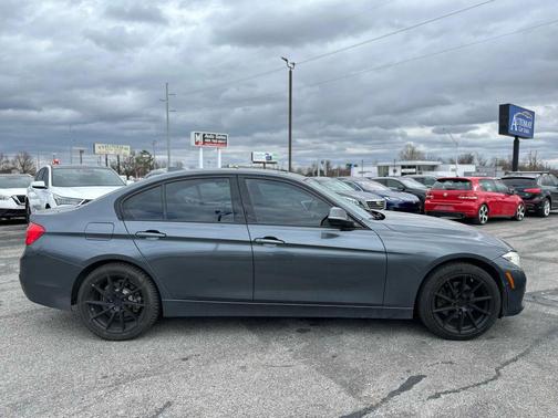 2016 BMW 328 328i Sedan 4D