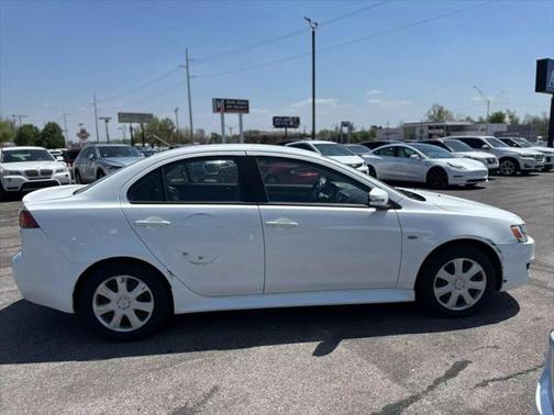 2015 Mitsubishi Lancer SE