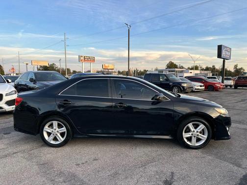 2013 Toyota Camry SE