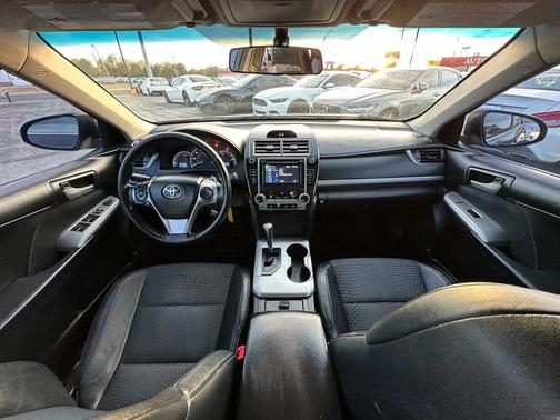 2013 Toyota Camry SE