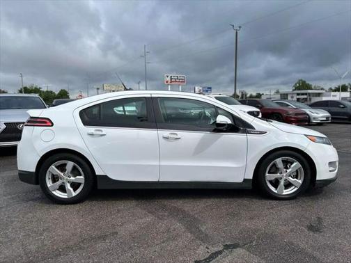 2012 Chevrolet Volt Base