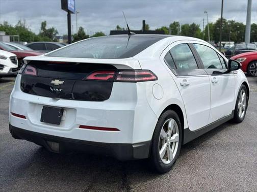 2012 Chevrolet Volt Base