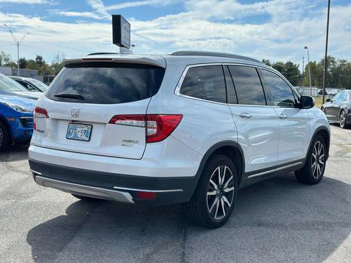 2021 Honda Pilot AWD Elite