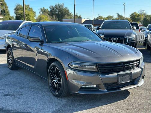 2016 Dodge Charger SXT