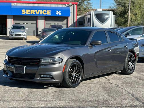 2016 Dodge Charger SXT