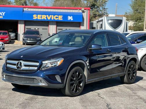 2017 Mercedes-Benz GLA 250 Base