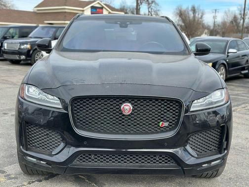 2017 Jaguar F-PACE S