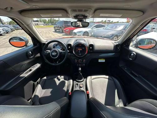 2018 MINI Countryman Cooper