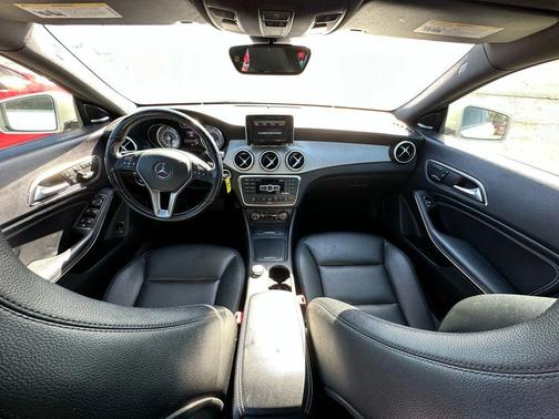 2014 Mercedes-Benz CLA-Class Base