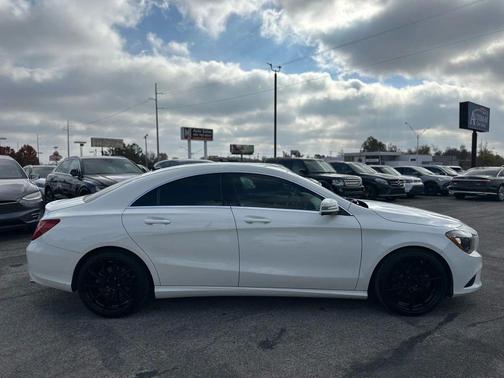 2014 Mercedes-Benz CLA-Class Base