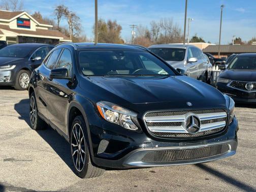 2016 Mercedes-Benz GLA-Class 4MATIC