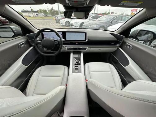 2023 Hyundai IONIQ 6 SE