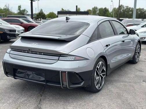2023 Hyundai IONIQ 6 SE