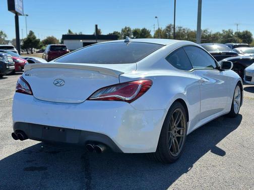 2014 Hyundai Genesis Coupe 2.0T