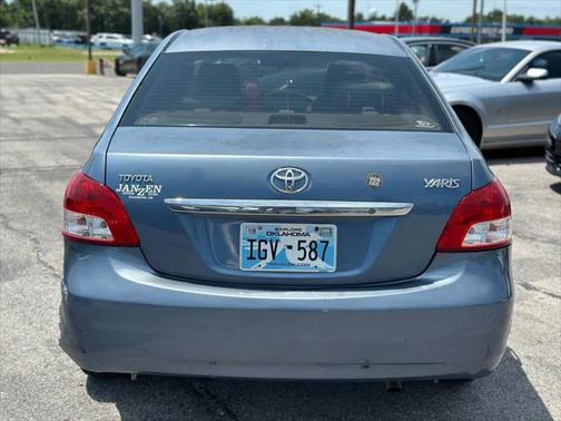 2010 Toyota Yaris Base
