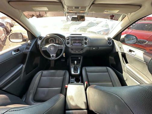 2013 Volkswagen Tiguan 2.0T SE 4MOTION