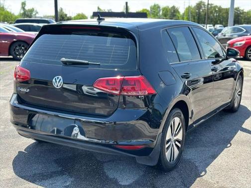 2016 Volkswagen e-Golf SEL Premium