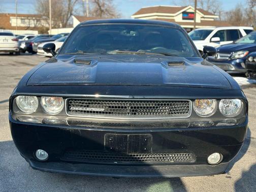 2013 Dodge Challenger SXT