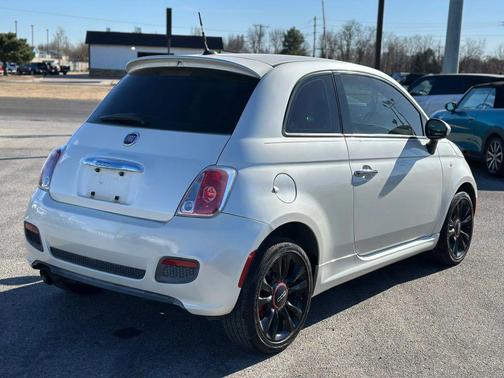 2015 FIAT 500 Sport