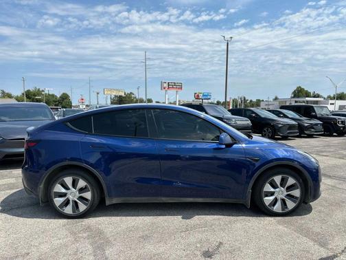 2021 Tesla Model Y Long Range Dual Motor All-Wheel Drive
