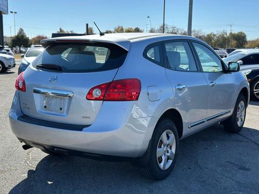2012 Nissan Rogue S