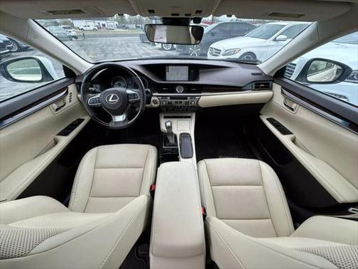 2018 Lexus ES 350 Base