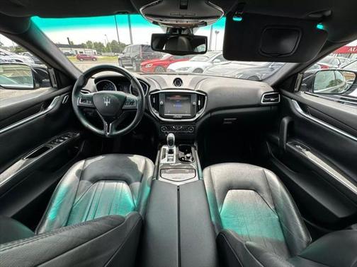 2016 Maserati Ghibli Base