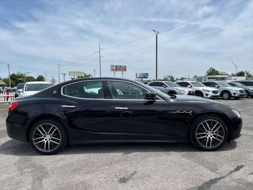 2016 Maserati Ghibli Base