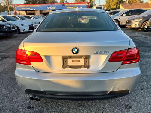 2013 BMW 328 328i Coupe 2D