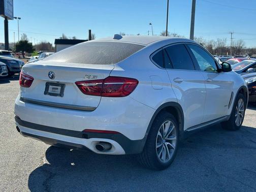2015 BMW X6 xDrive35i