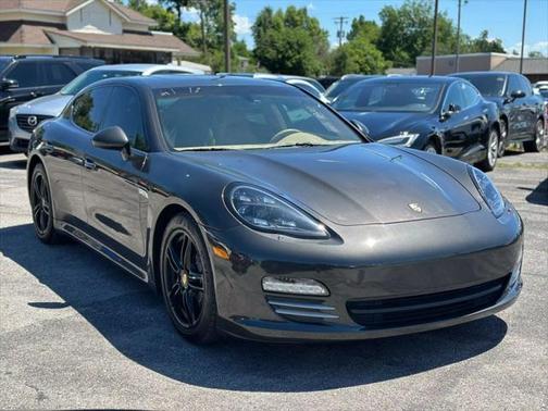 2011 Porsche Panamera 4