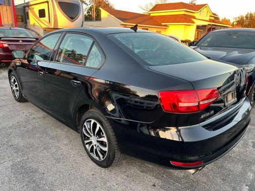 2015 Volkswagen Jetta 1.8T SE