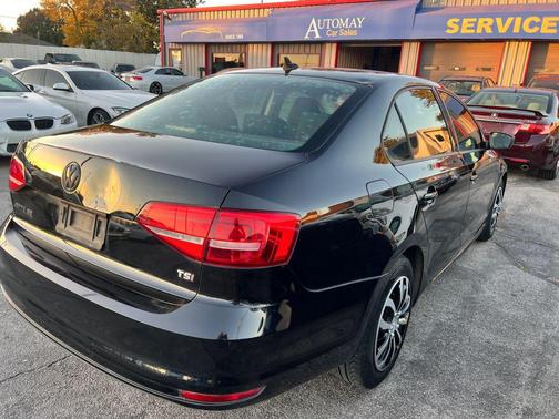 2015 Volkswagen Jetta 1.8T SE