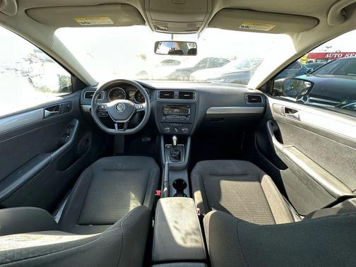 2015 Volkswagen Jetta 1.8T SE