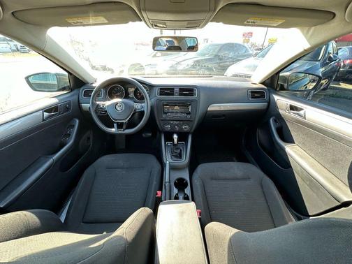2015 Volkswagen Jetta 1.8T SE