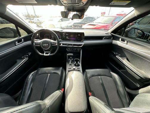 2022 Kia K5 GT-Line